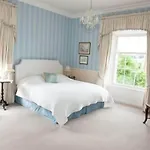 B&B Lough Bawn House Collinstown (Westmeath)