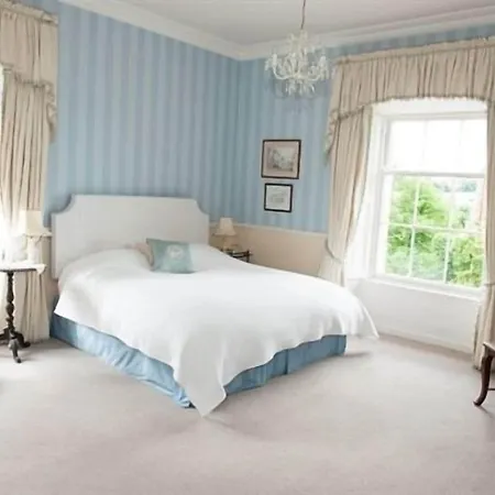Bed & Breakfast Lough Bawn House Collinstown (Westmeath)