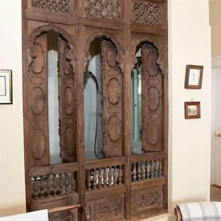 Lough Bawn House Bed & Breakfast Collinstown (Westmeath)