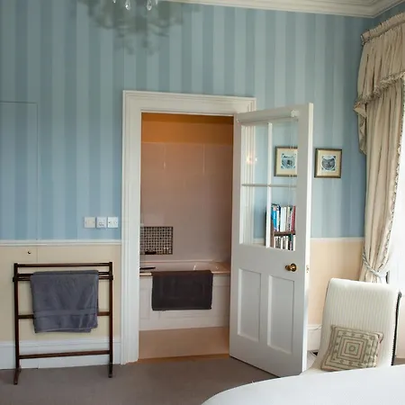 Lough Bawn House 3* Collinstown (Westmeath)